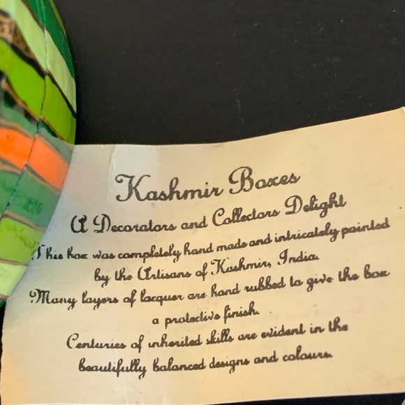 Handcrafted Floral Kashmir Box - Picture 2 of 8